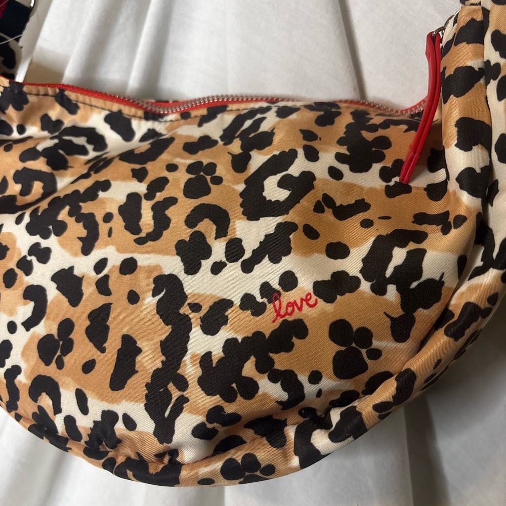Brighton Spotted Love Swing Bag Leopard Print /W/ Red Accents & Silver Hdwr NEW - Picture 3 of 13